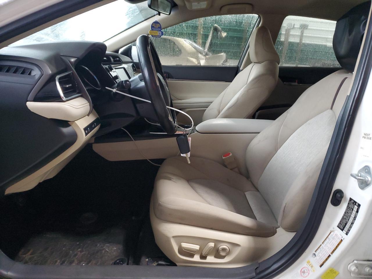 2018 TOYOTA CAMRY L - Фото 7