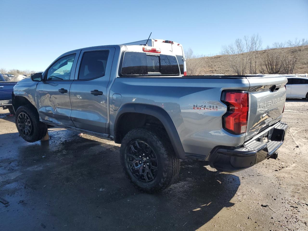 2023 CHEVROLET COLORADO T - Фото 2