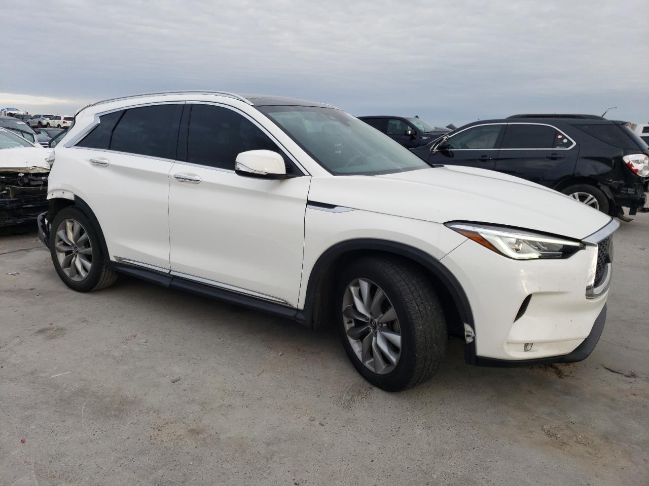 2019 INFINITI QX50 ESSEN - Image 4