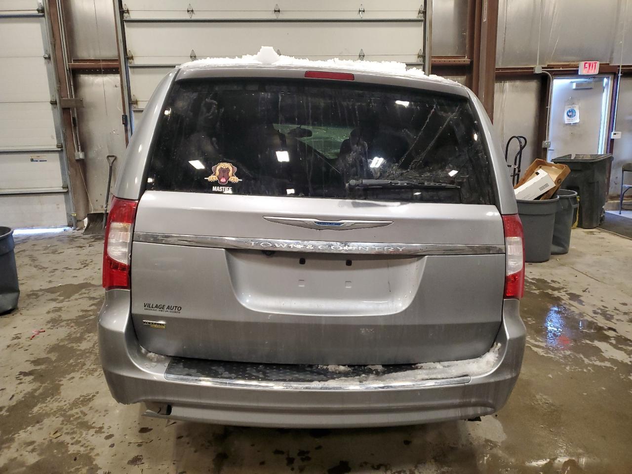2014 CHRYSLER TOWN & COU - Image 6