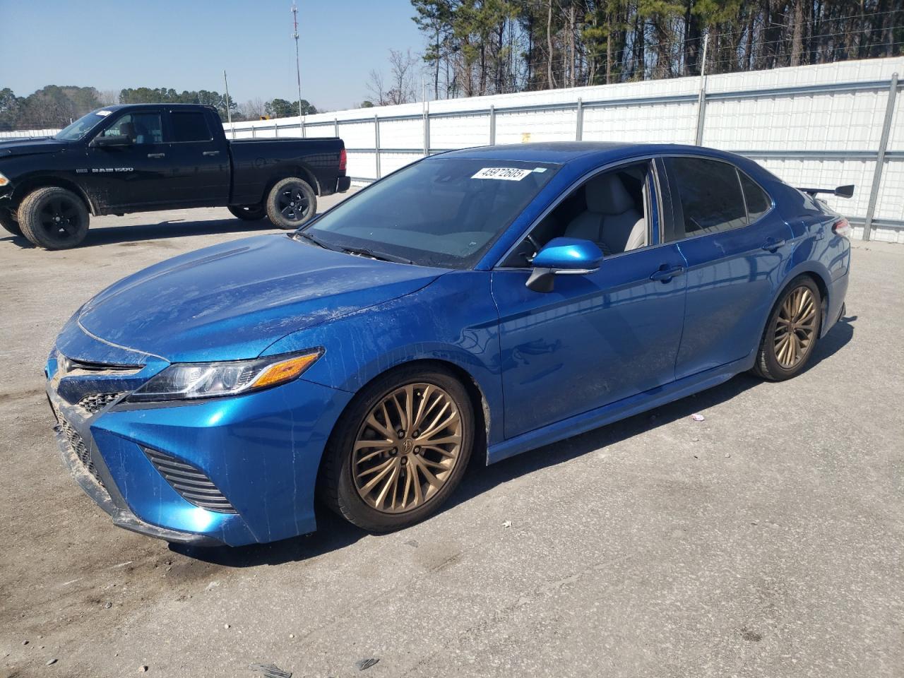 2020 TOYOTA CAMRY SE