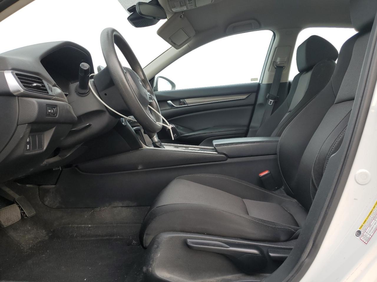 2018 HONDA ACCORD LX - Фото 7