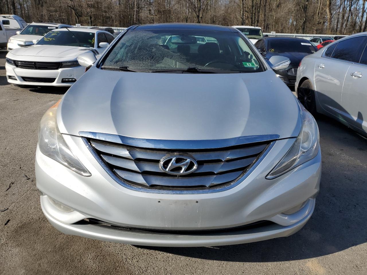 2013 HYUNDAI SONATA SE - Фото 5
