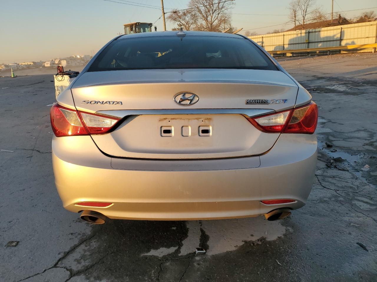 2013 HYUNDAI SONATA SE - Фото 6