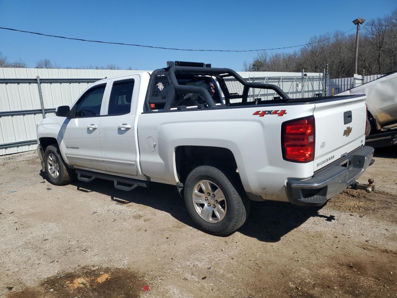2019 CHEVROLET SILVERADO - Фото 2