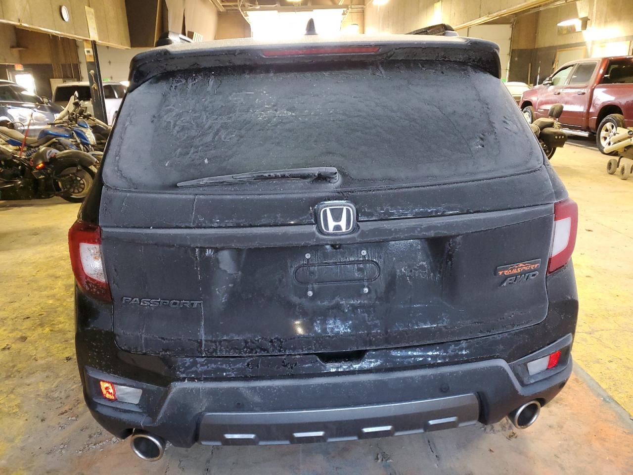 2023 HONDA PASSPORT T - Фото 6