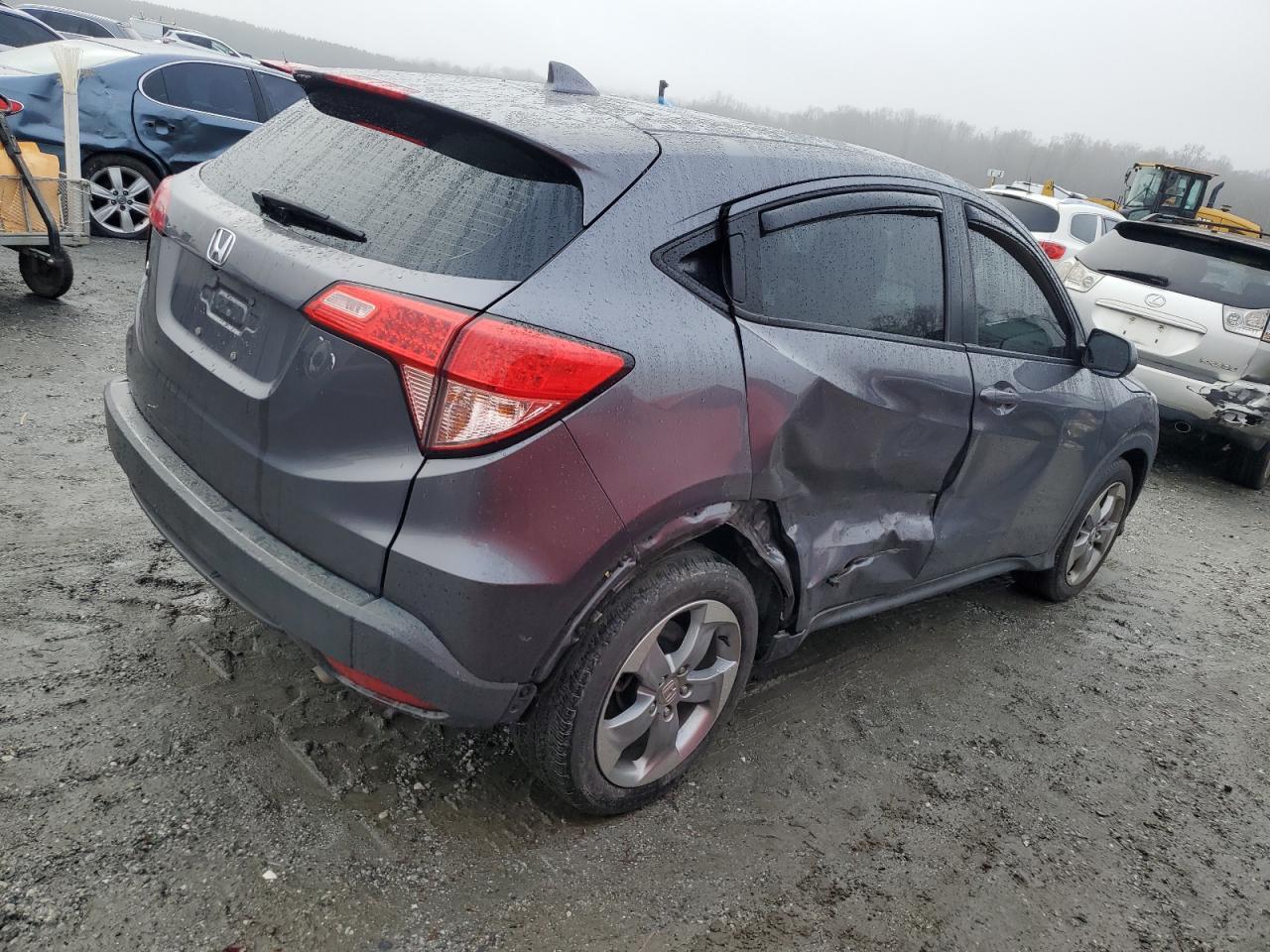 2018 HONDA HR-V LX - Image 3