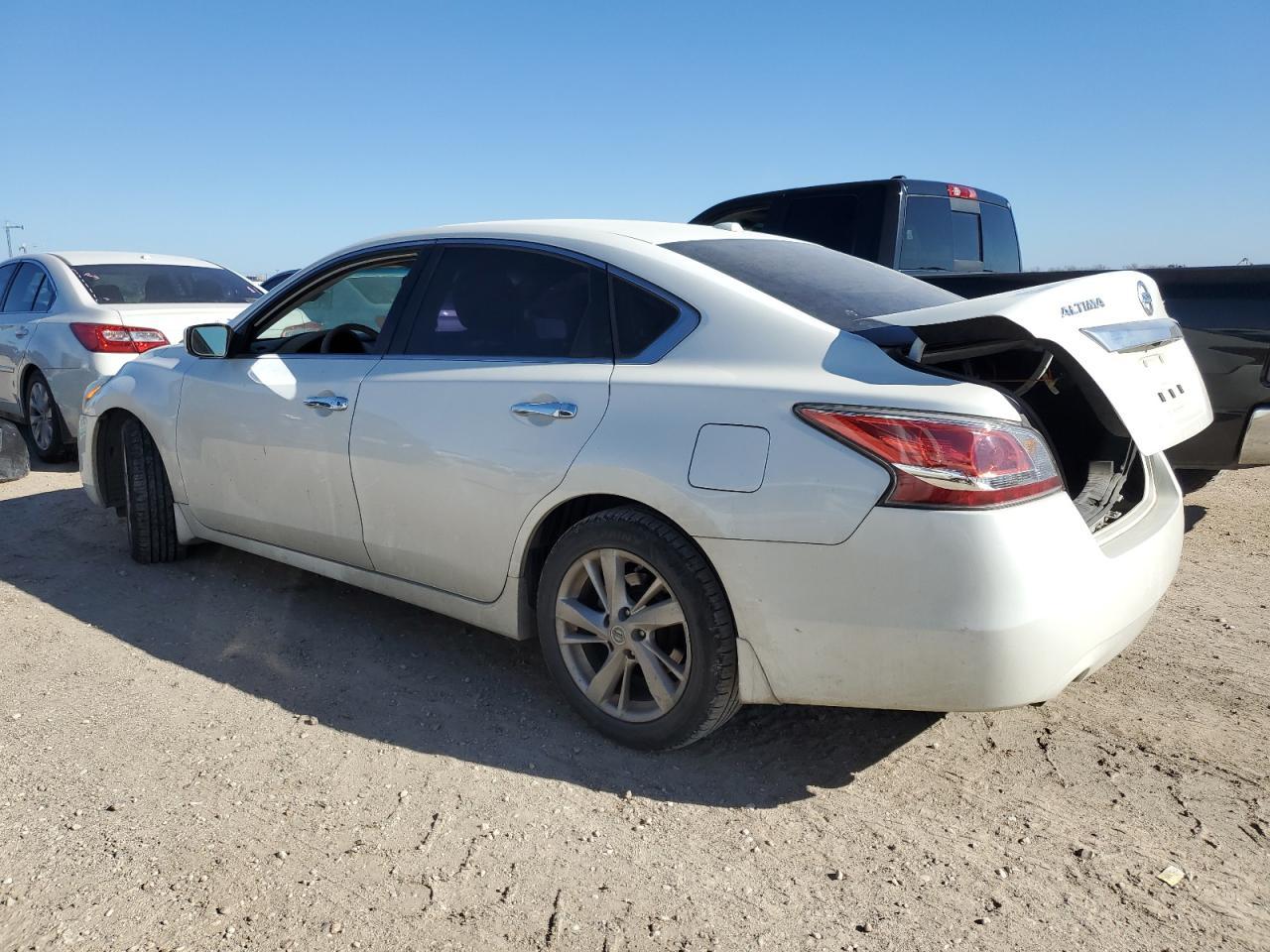 2015 NISSAN ALTIMA 2.5 - Фото 2