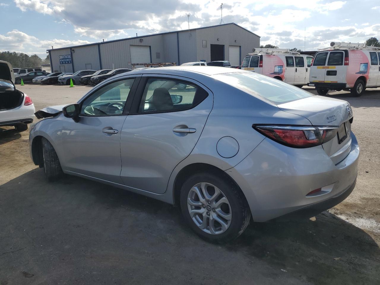 2017 TOYOTA YARIS IA - Image 2