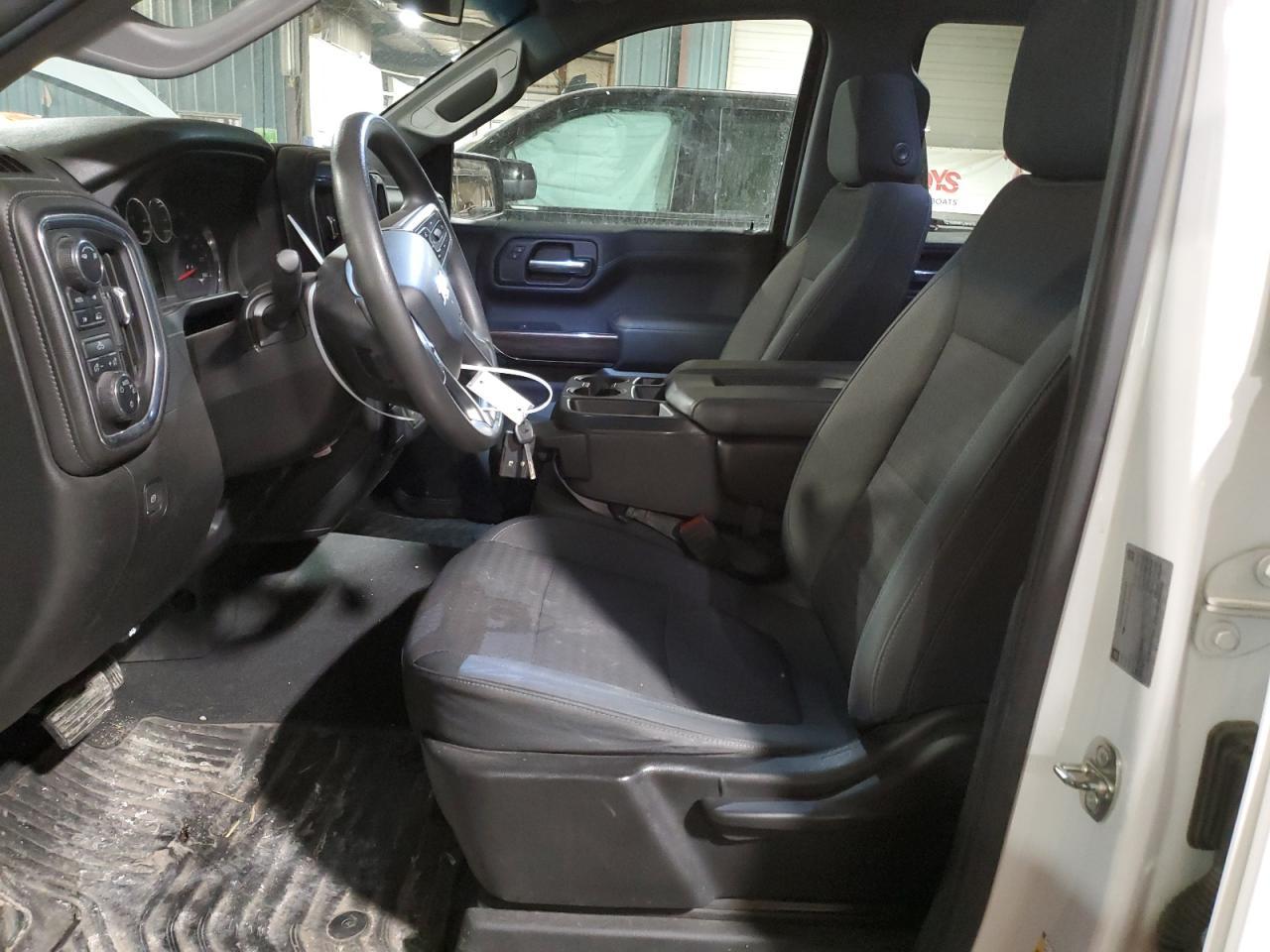 2019 CHEVROLET SILVERADO - Фото 7