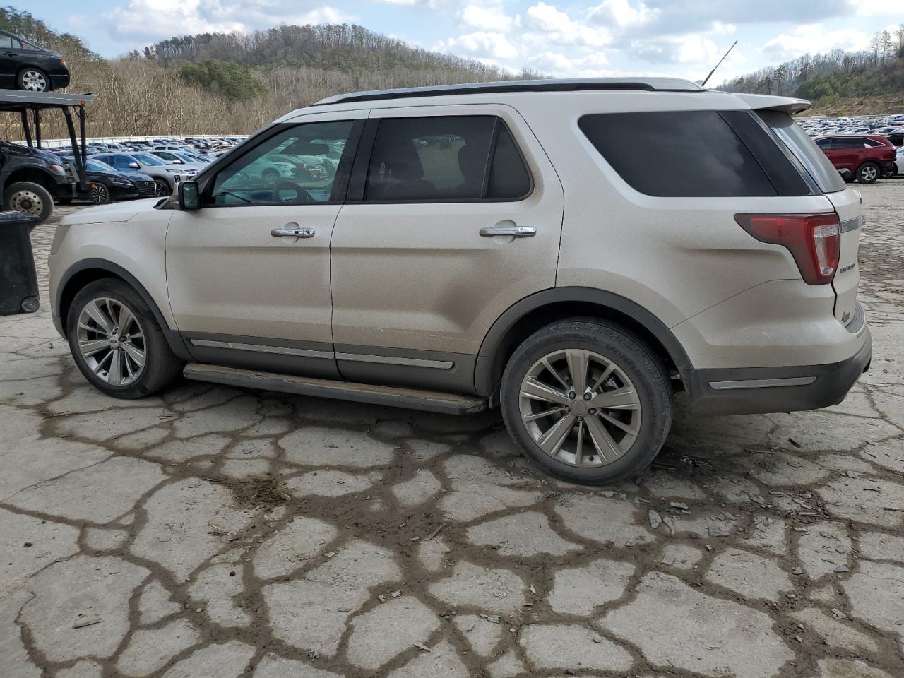 2018 FORD EXPLORER L - Фото 2
