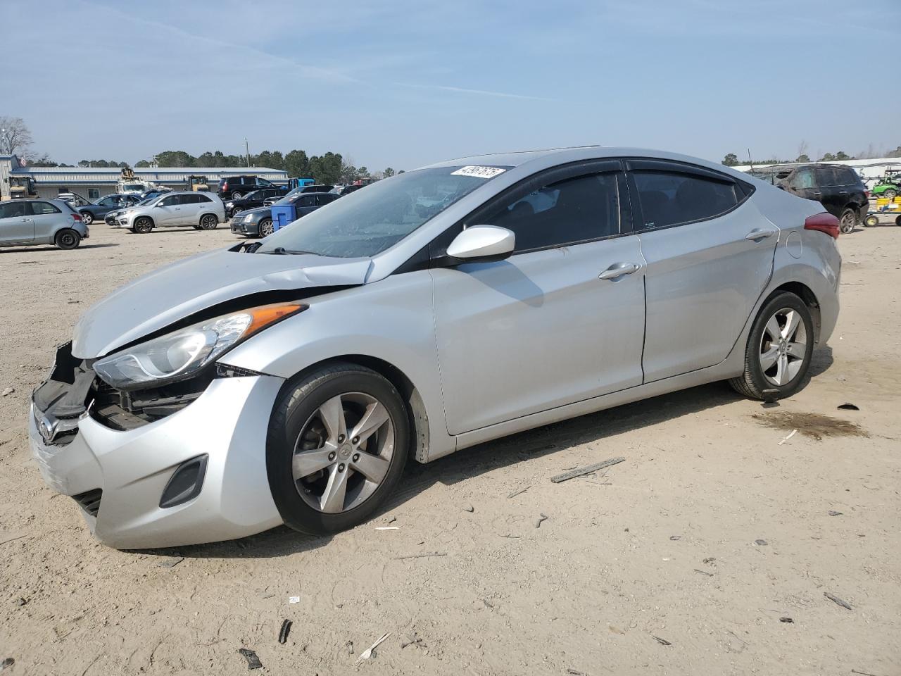 2013 HYUNDAI ELANTRA GL
