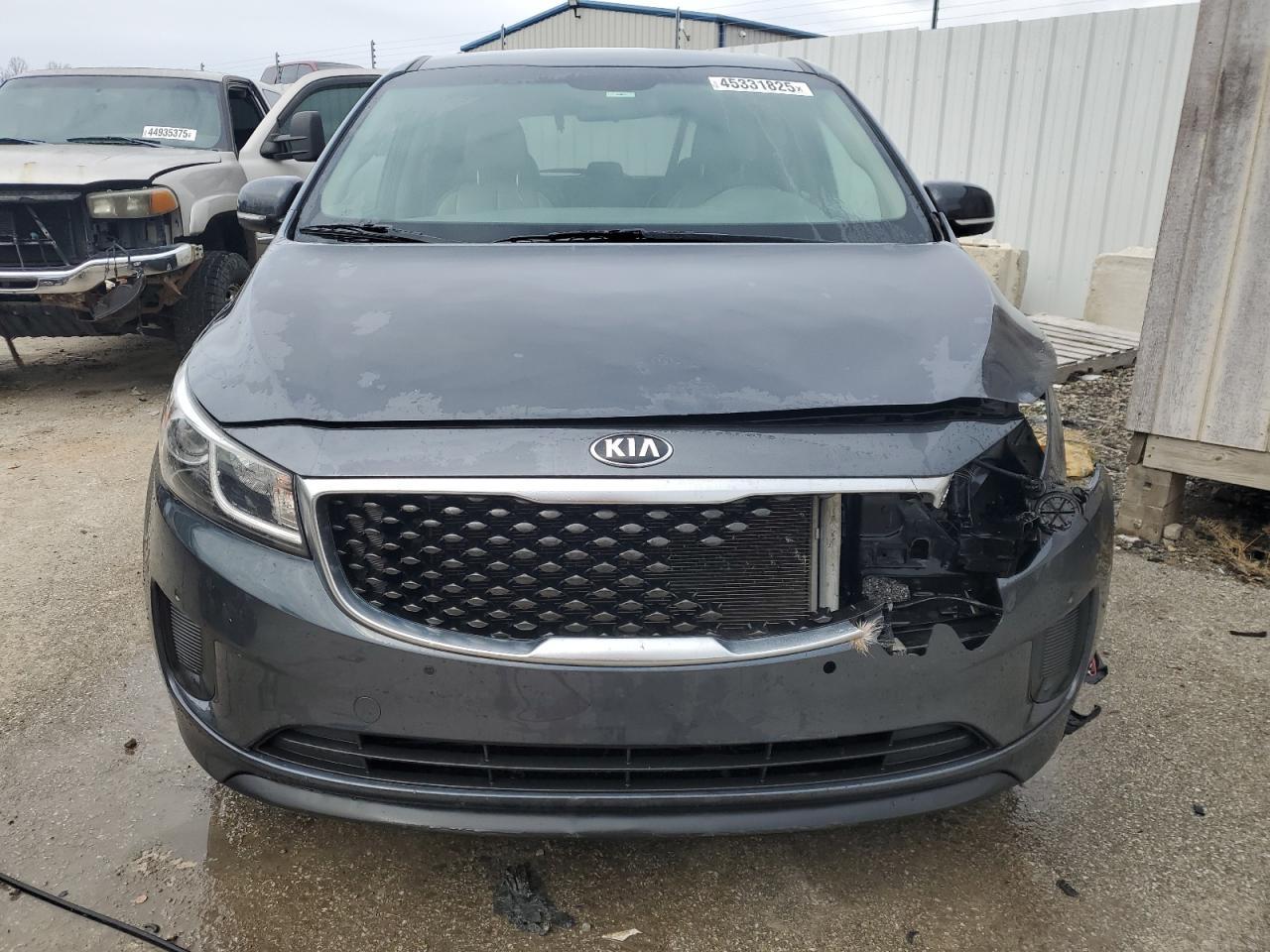 2017 KIA SEDONA LX - Фото 5