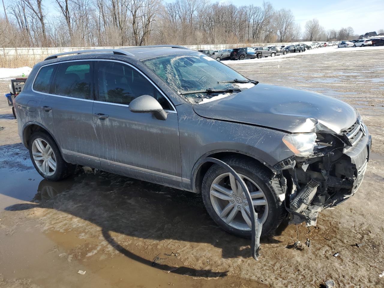2012 VOLKSWAGEN TOUAREG V6 - Фото 4