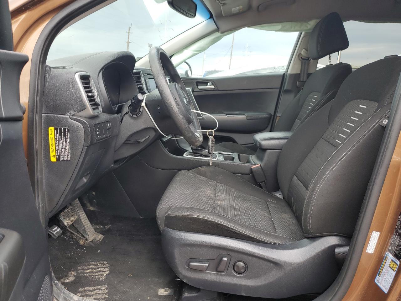 2017 KIA SPORTAGE L - Image 7