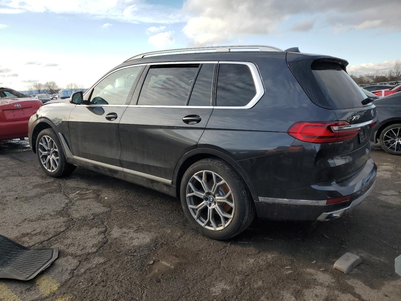 2021 BMW X7 XDRIVE4 - Image 2