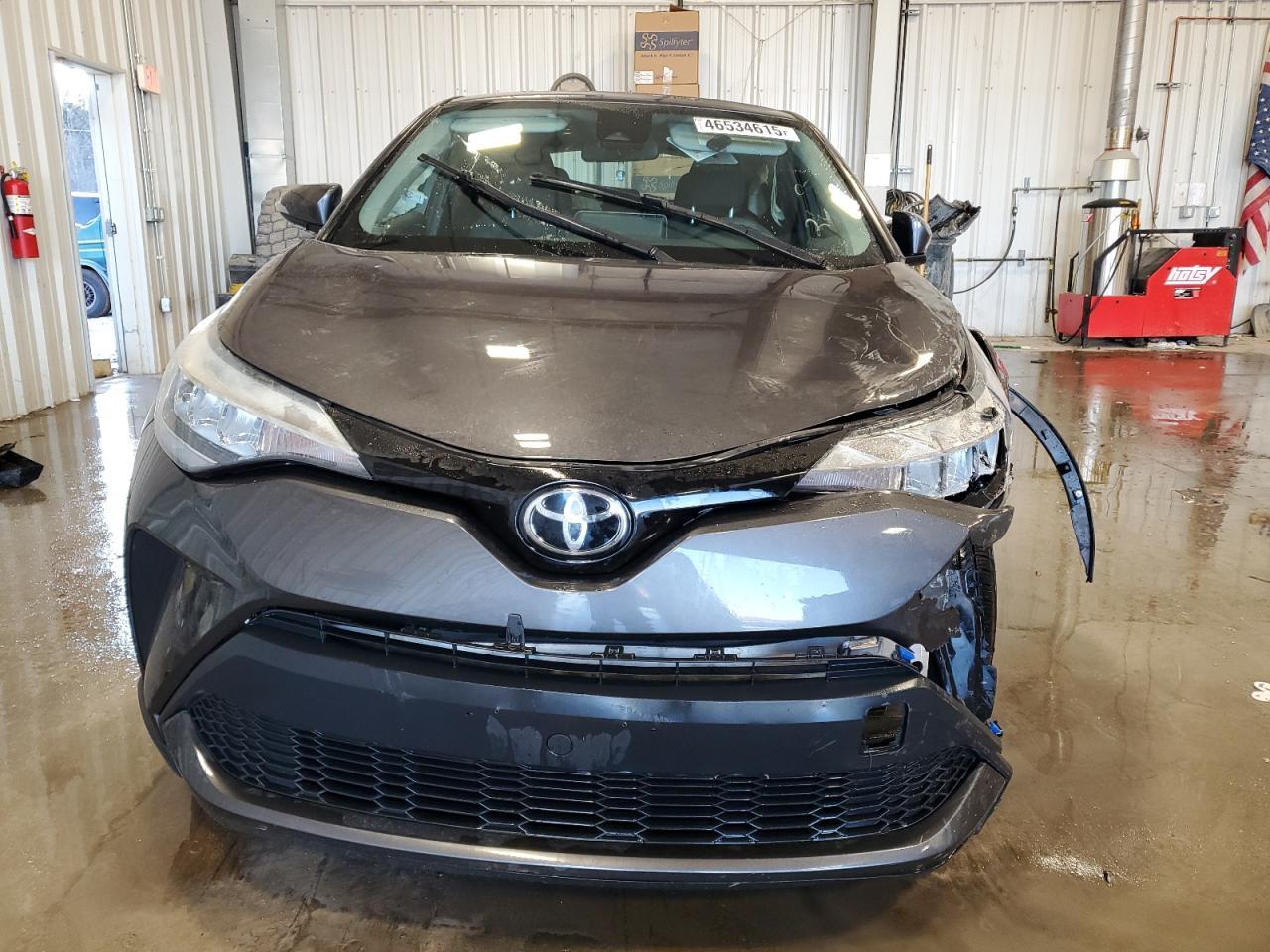 2021 TOYOTA C-HR XLE - Фото 5