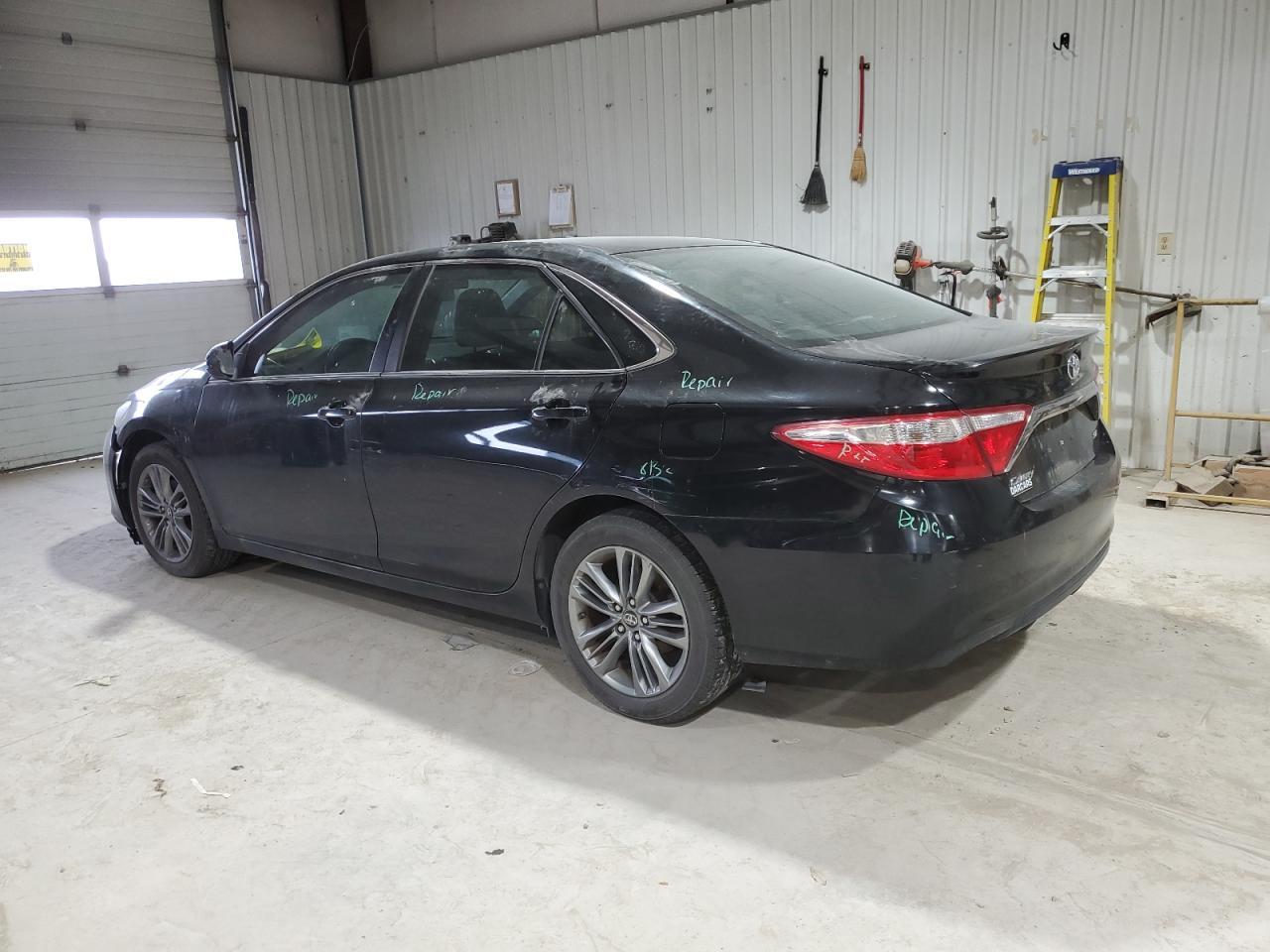 2017 TOYOTA CAMRY LE - Image 2