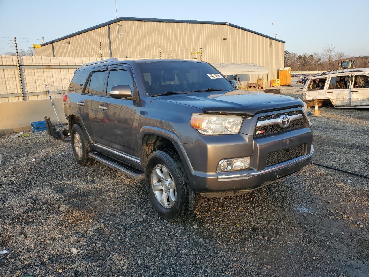 2011 TOYOTA 4RUNNER SR - Image 4