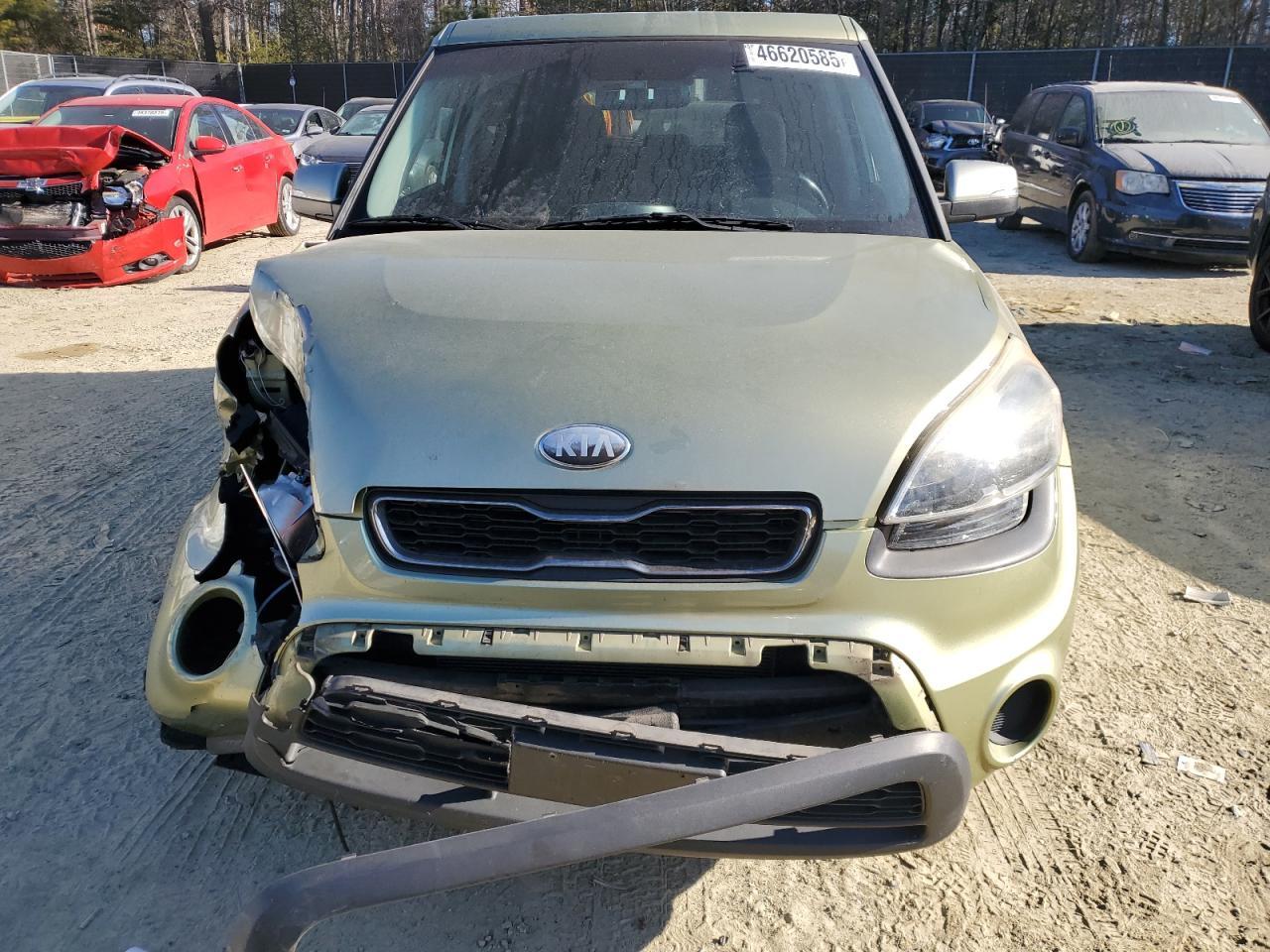 2013 KIA SOUL + - Image 5