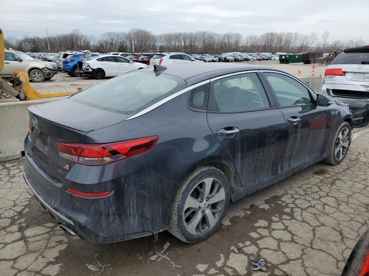 2019 KIA OPTIMA LX - Фото 3