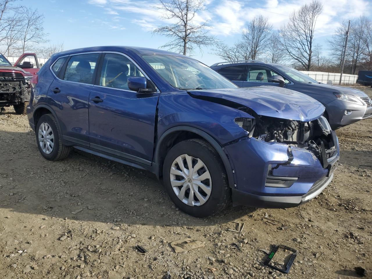 2017 NISSAN ROGUE S - Image 4