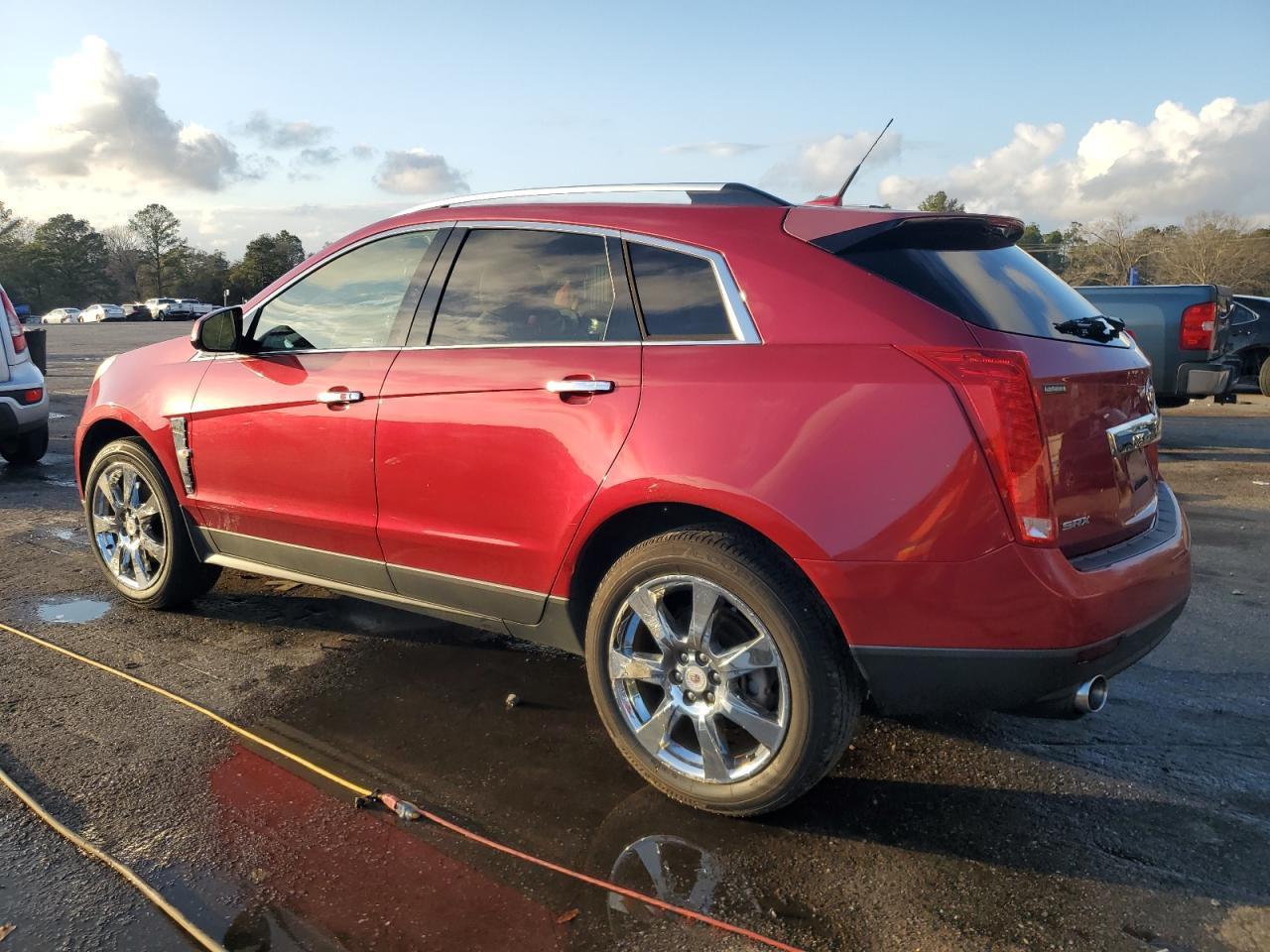 2011 CADILLAC SRX PREMIU - Image 2