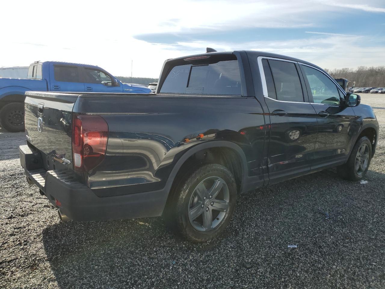 2023 HONDA RIDGELINE - Фото 3