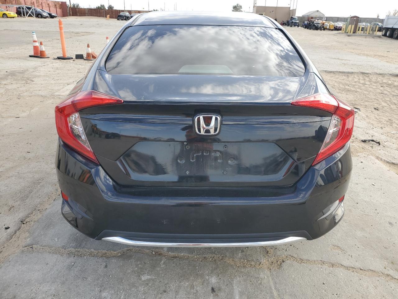 2019 HONDA CIVIC LX - Image 6