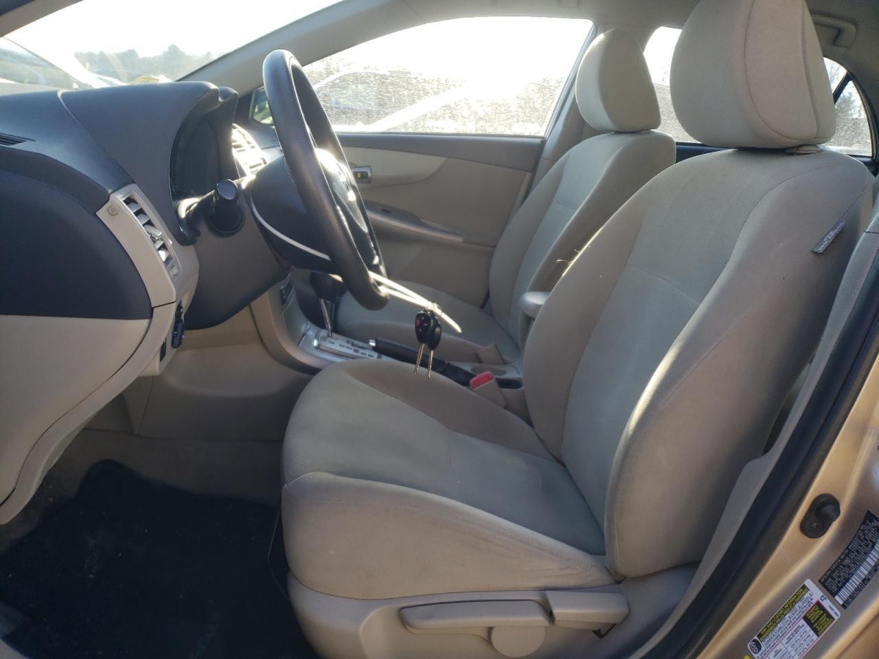 2013 TOYOTA COROLLA BA - Image 7