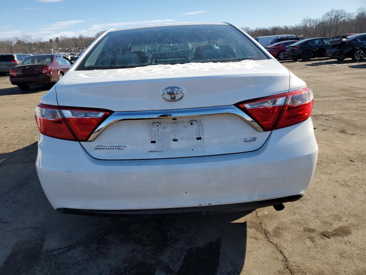 2016 TOYOTA CAMRY LE - Image 6