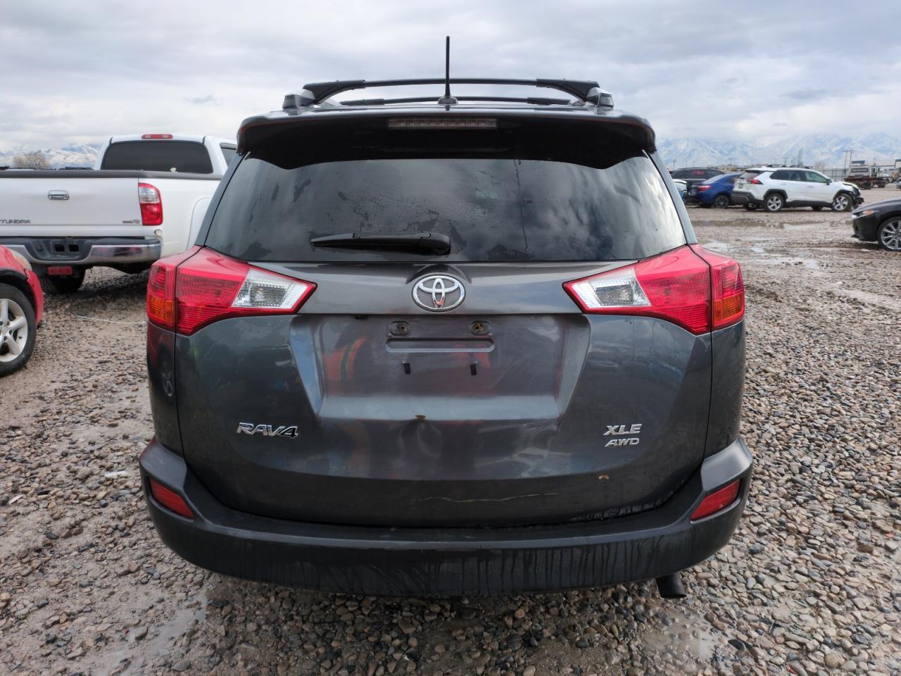 2015 TOYOTA RAV4 XLE - Image 6