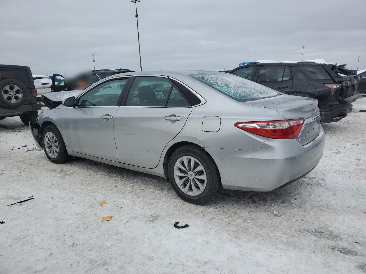 2017 TOYOTA CAMRY LE - Image 2
