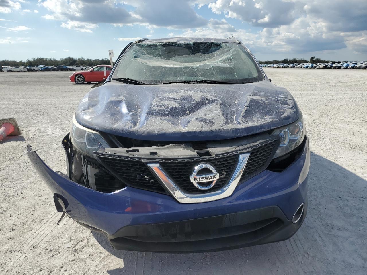 2017 NISSAN ROGUE SPOR - Image 5