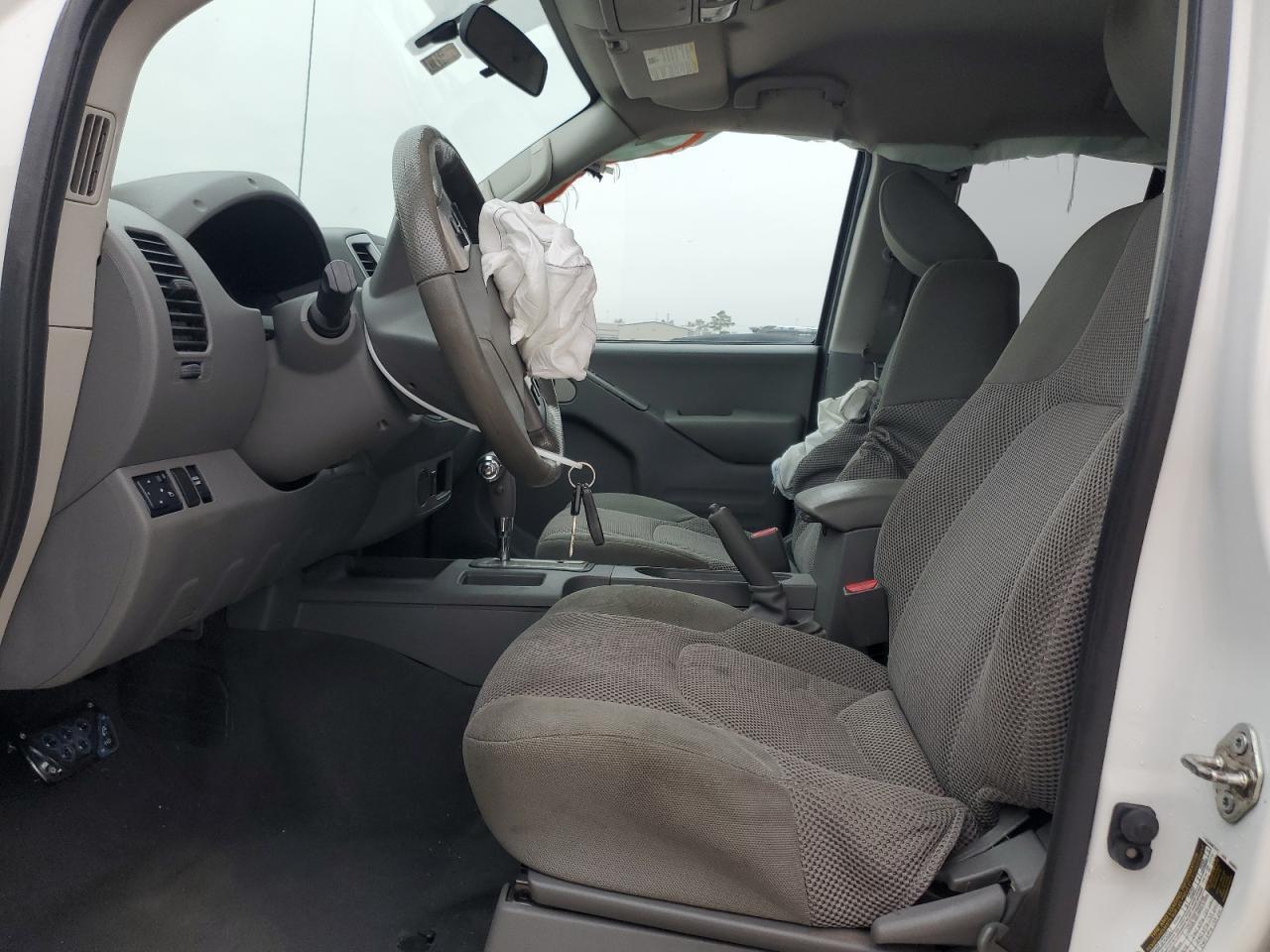 2019 NISSAN FRONTIER S - Фото 7