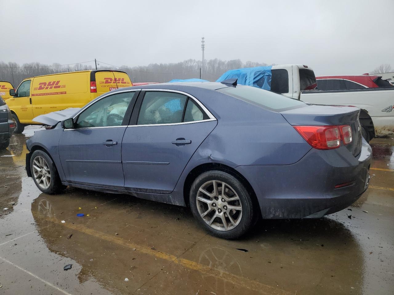 2015 CHEVROLET MALIBU 1LT - Image 2