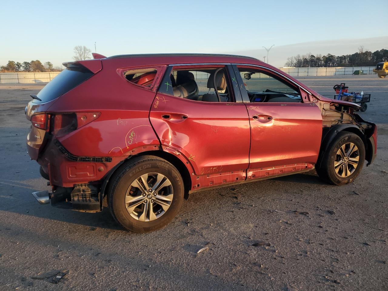 2013 HYUNDAI SANTA FE S - Image 3