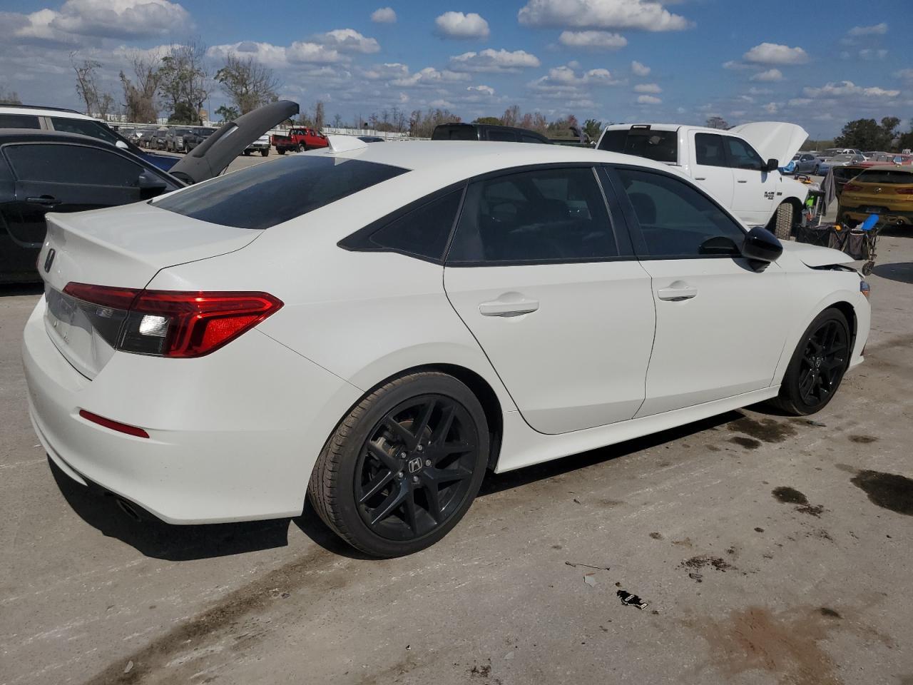 2024 HONDA CIVIC SPOR - Фото 3