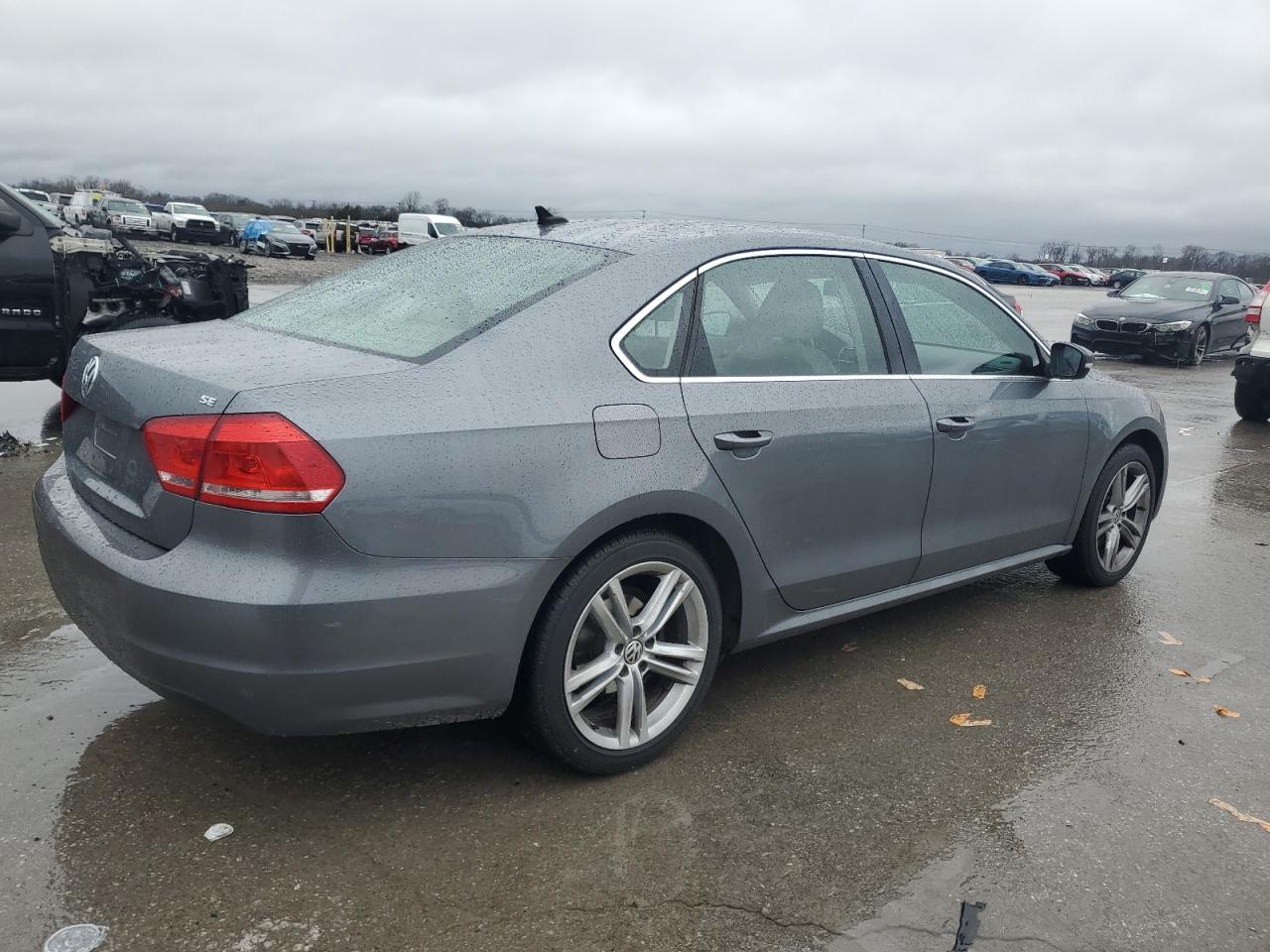 2014 VOLKSWAGEN PASSAT SE - Фото 3