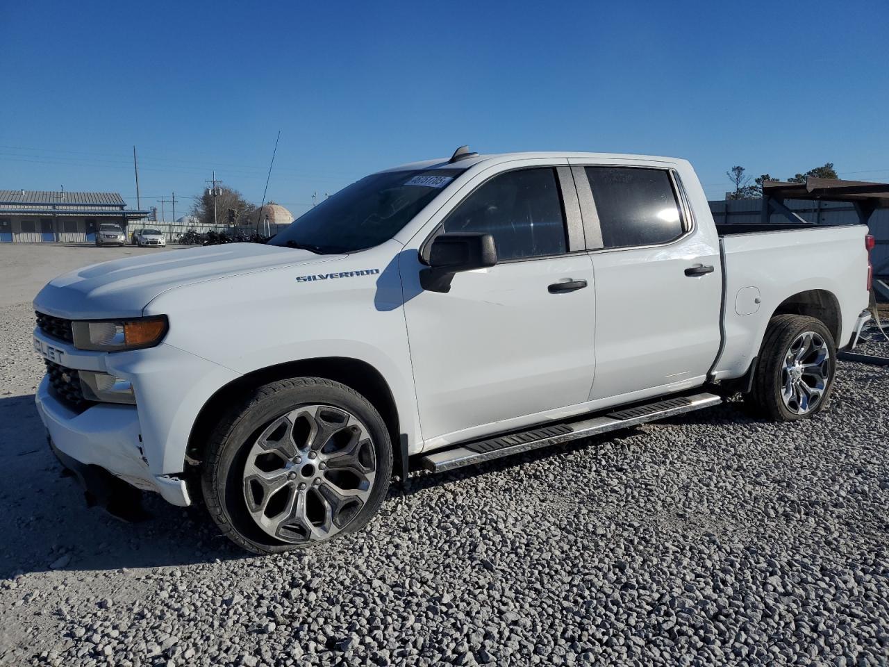 2020 CHEVROLET SILVERADO