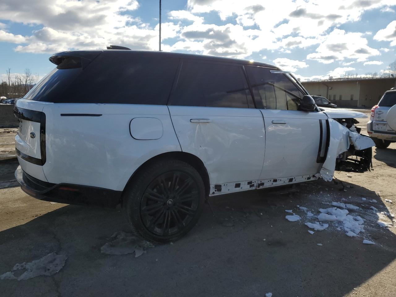2023 LAND ROVER RANGE ROVE - Image 3