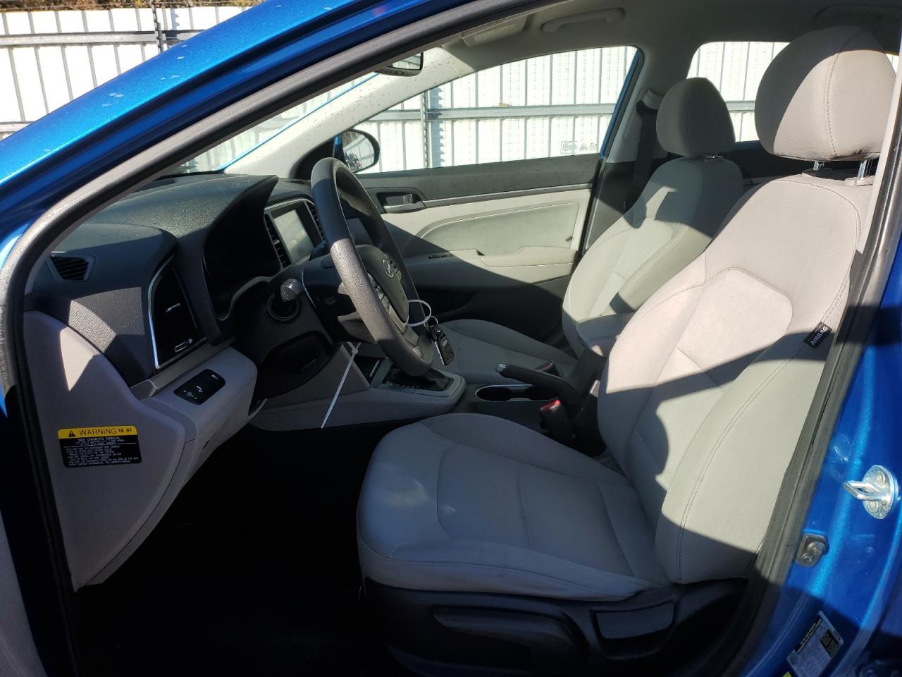 2018 HYUNDAI ELANTRA SE - Image 7
