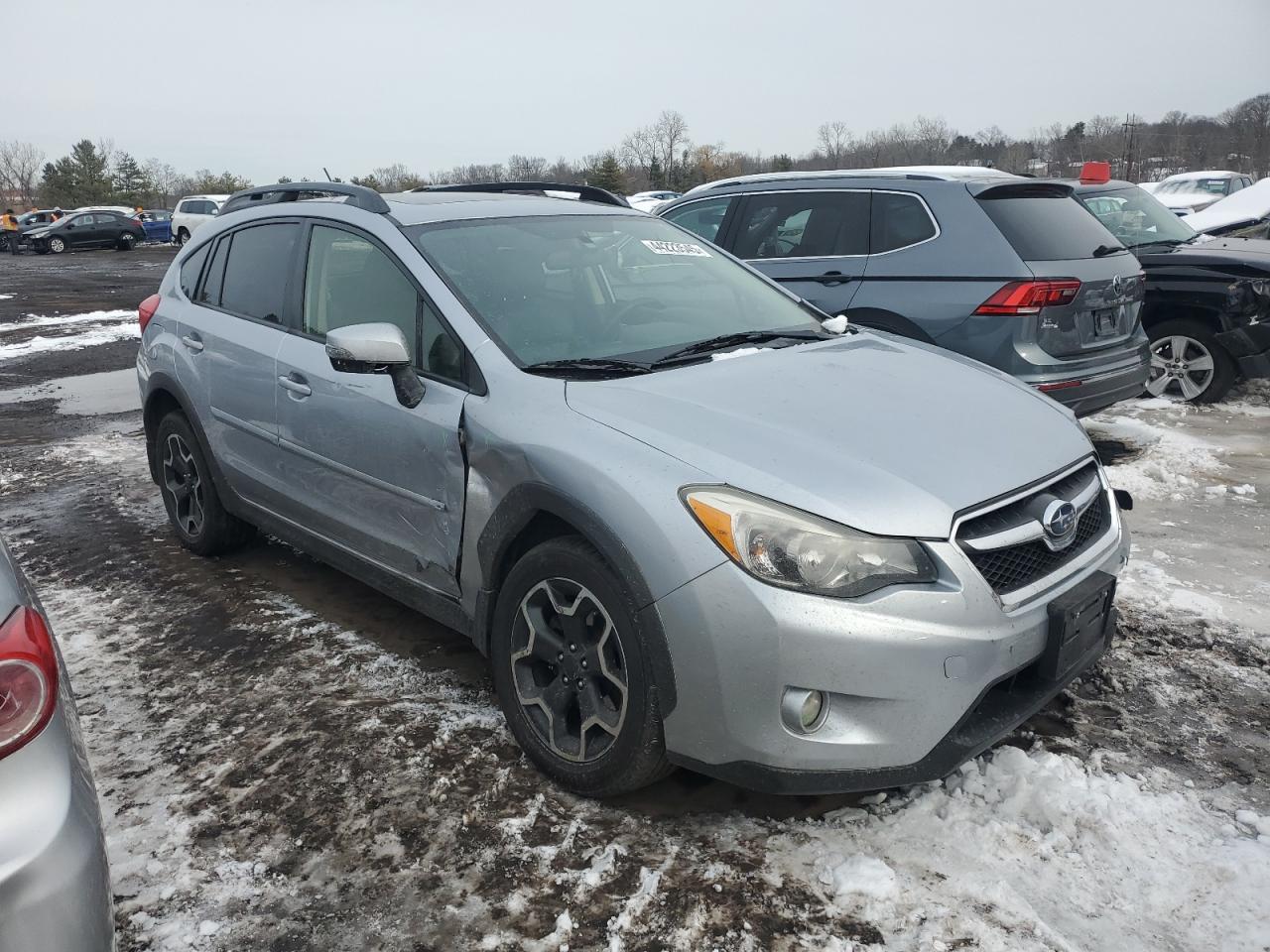 2015 SUBARU XV CROSSTR - Image 4