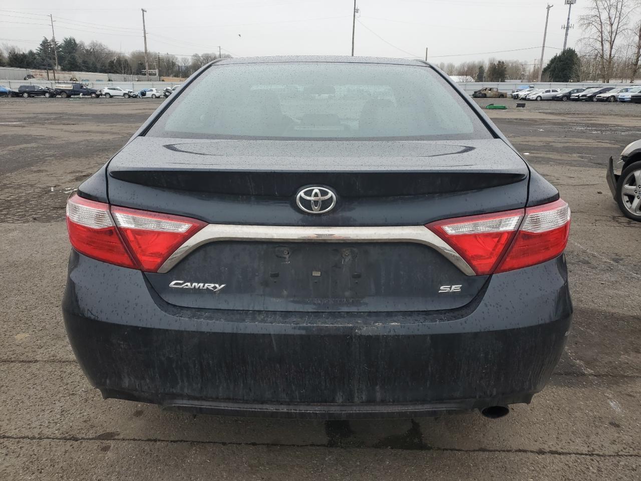 2017 TOYOTA CAMRY LE - Image 6