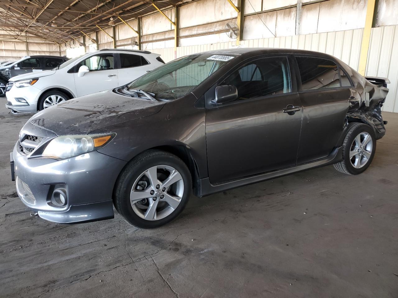 2013 TOYOTA COROLLA BA