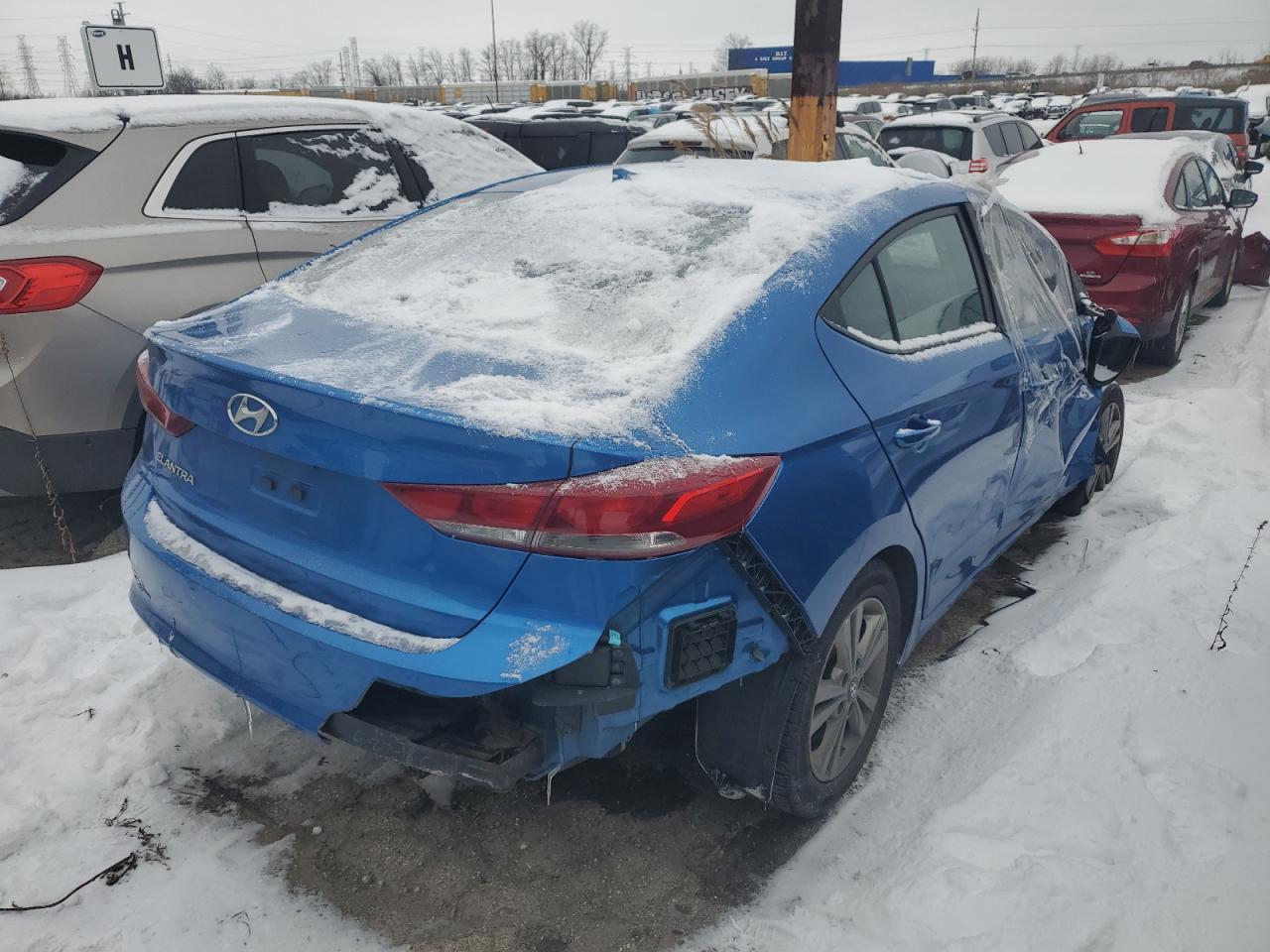 2018 HYUNDAI ELANTRA SE - Image 3