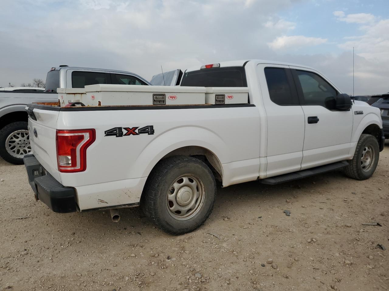 2017 FORD F150 SUPER - Image 3