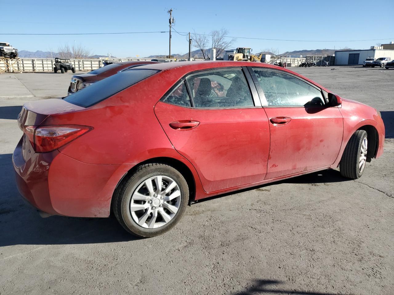 2018 TOYOTA COROLLA L - Фото 3