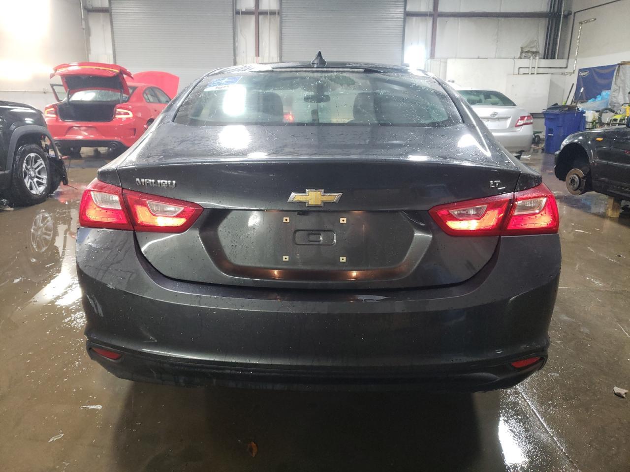 2017 CHEVROLET MALIBU LT - Фото 6