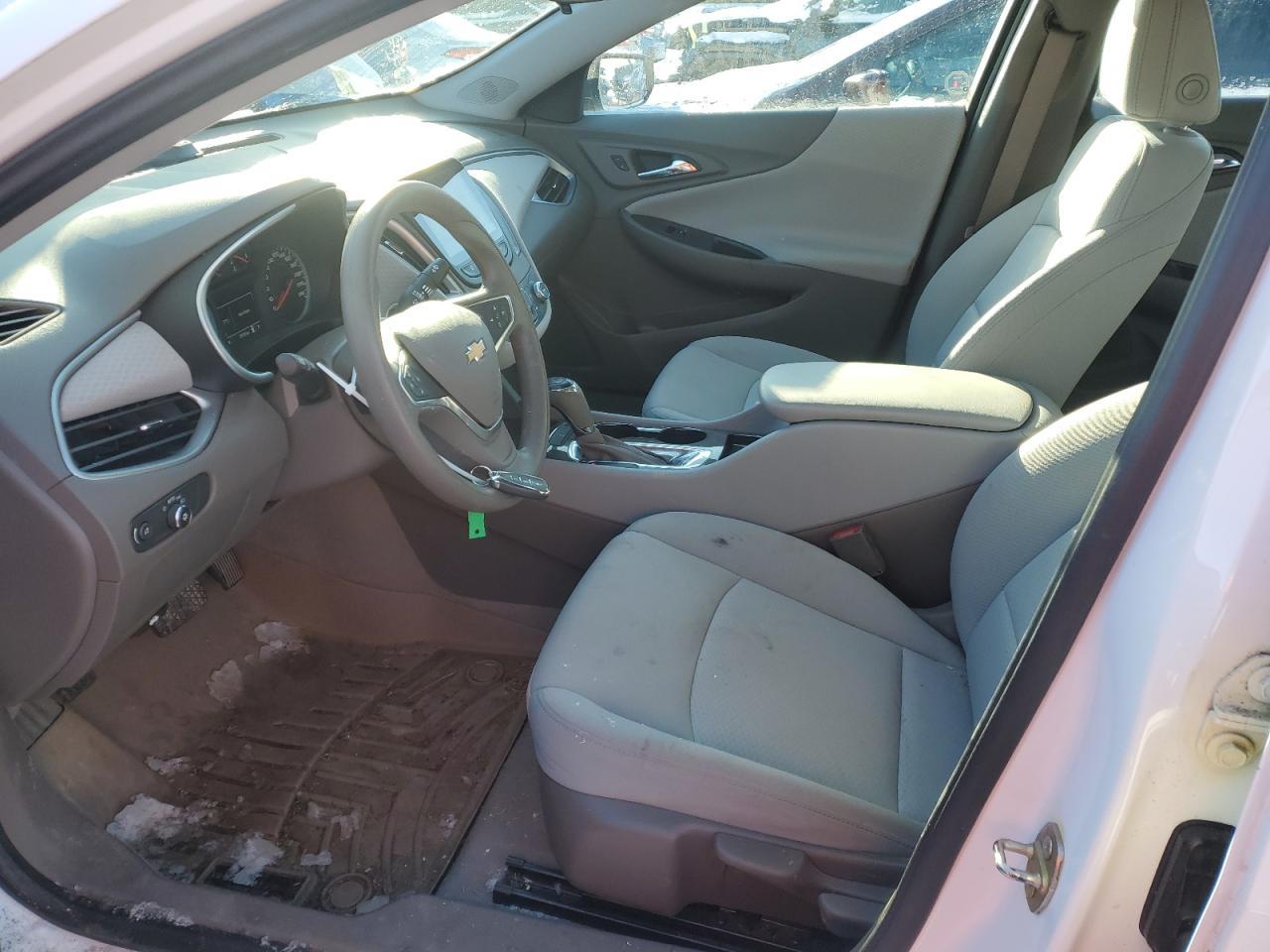 2019 CHEVROLET MALIBU LS - Фото 7